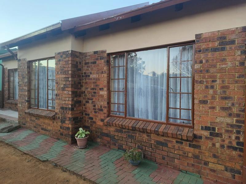 3 Bedroom Property for Sale in Geelhoutpark North West